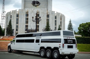 Аренда Hummer H2 Limousine в Челябинске
