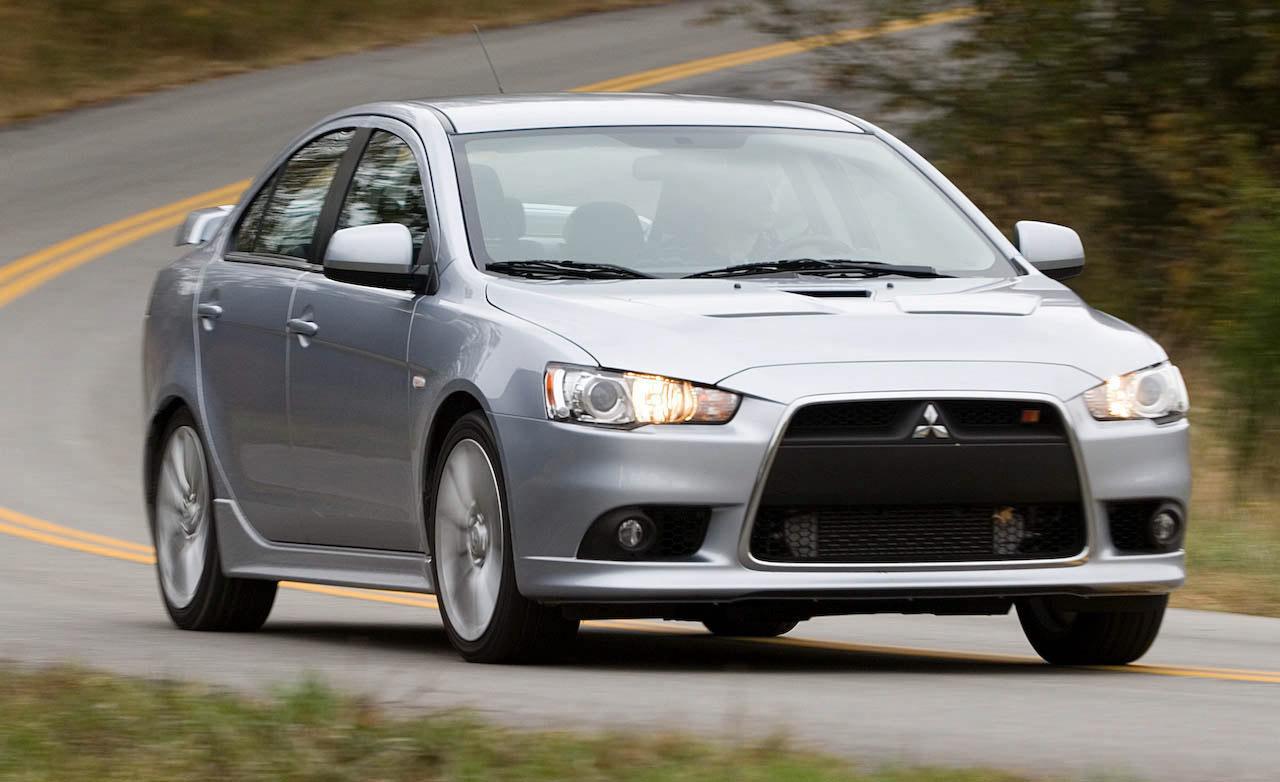 Сколько лет мицубиси. Митсубиши Лансер. Машина Mitsubishi Lancer x. Машина Мицубиси Лансер 10. Мицубиси ланцер Эволюшн 10.