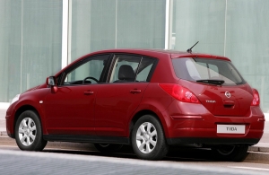 Аренда Nissan Tiida в Астрахани