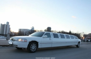 Аренда Lincoln Town Car Limousine в Екатеринбурге