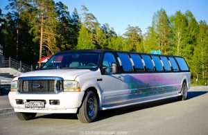 Аренда Ford Excursion Limousine в Екатеринбурге
