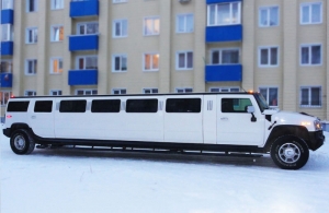 Аренда Hummer H2 Limousine в Омске