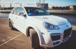 Аренда Porsche Cayenne в Санкт-Петербурге