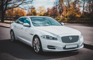 Аренда Jaguar XJ в Санкт-Петербурге