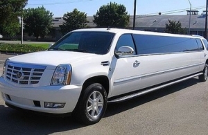 Аренда Cadillac Escalade Limousine в Нижнем Новгороде