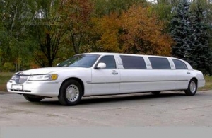 Аренда Lincoln Town Car Limousine в Казани