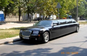 Аренда Chrysler 300C Limousine в Казани