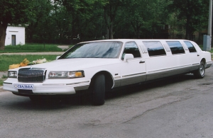 Аренда Lincoln Town Car Limousine в Иркутске