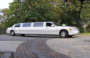 Аренда Lincoln Town Car Limousine в Ростове-на-Дону