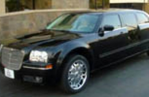 Аренда Chrysler 300C Limousine в Тюмени