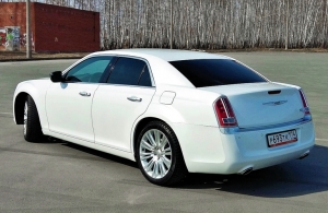 Аренда Chrysler 300C в Челябинске