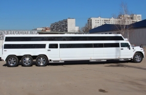 Аренда Hummer H2 Limousine в Челябинске