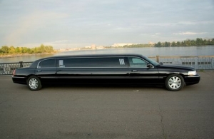 Аренда Lincoln Town Car Limousine в Красноярске