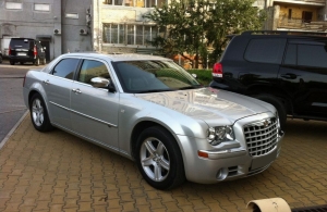 Аренда Chrysler 300C в Хабаровске