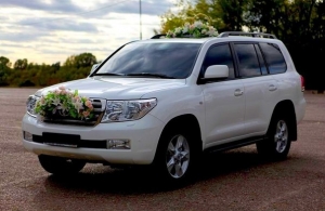 Аренда Toyota Land Cruiser в Курск