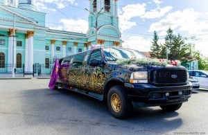 Аренда Ford Excursion Limousine в Курск