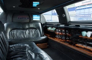 Аренда Lincoln Town Car Limousine в Тольятти