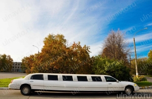 Аренда Lincoln Town Car Limousine в Ульяновск