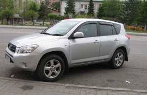 Аренда Toyota RAV4 в Южно-Сахалинск