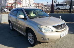 Аренда Toyota Harrier в Южно-Сахалинск