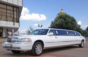 Аренда Lincoln Town Car Limousine в Воронеже