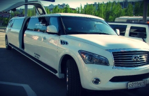 Аренда Infiniti QX56 Limousine в Липецк