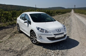 Аренда Peugeot 408 в Тверь