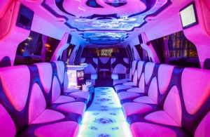 Аренда Infiniti QX56 Limousine в Ярославль