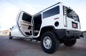 Аренда Hummer H2 Limousine в Ярославль