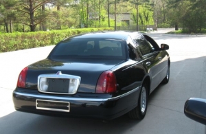 Аренда Lincoln Town Car Limousine в Магнитогорск