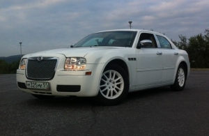 Аренда Chrysler 300C в Мурманск