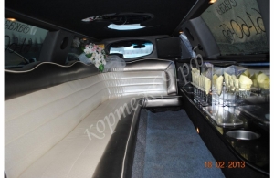 Аренда Lincoln Town Car Limousine в Тверь