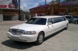 Аренда Lincoln Town Car Limousine в Благовещенск