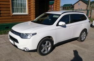 Аренда Mitsubishi Outlander в Архангельске