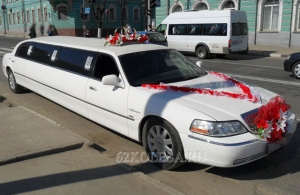 Аренда Lincoln Town Car Limousine в Рязань