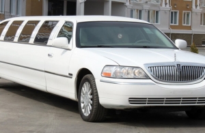 Аренда Lincoln Town Car Limousine в Ульяновск