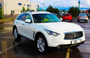 Аренда Infiniti QX70 в Казани