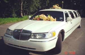 Аренда Lincoln Town Car Limousine в Петрозаводске