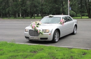 Аренда Chrysler 300C Limousine в Петрозаводске