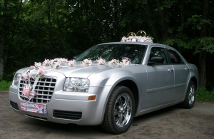 Аренда Chrysler 300C Limousine в Петрозаводске