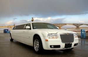 Аренда Chrysler 300C Limousine в Саратове