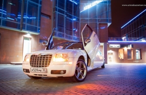 Аренда Chrysler 300C Limousine в Уфа