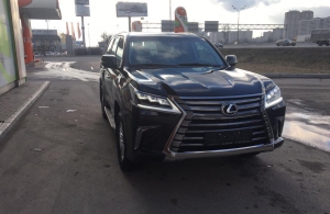 Аренда Lexus LX в Москве