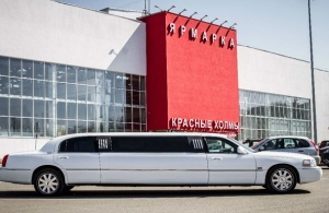 Аренда Lincoln Town Car Limousine в Пенза