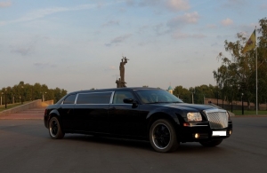 Аренда Chrysler 300C Limousine в Пенза