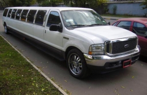 Аренда Ford Excursion Limousine в Пенза