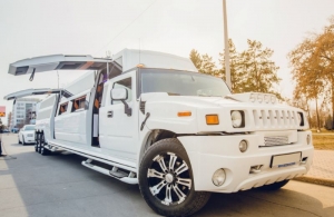 Аренда Hummer H2 Limousine в Сургуте