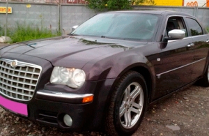 Аренда Chrysler 300C в Сургуте